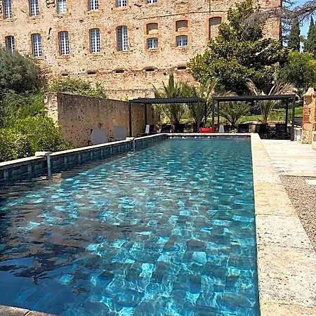 Le Monastere De Saint Mont & 호텔 4*